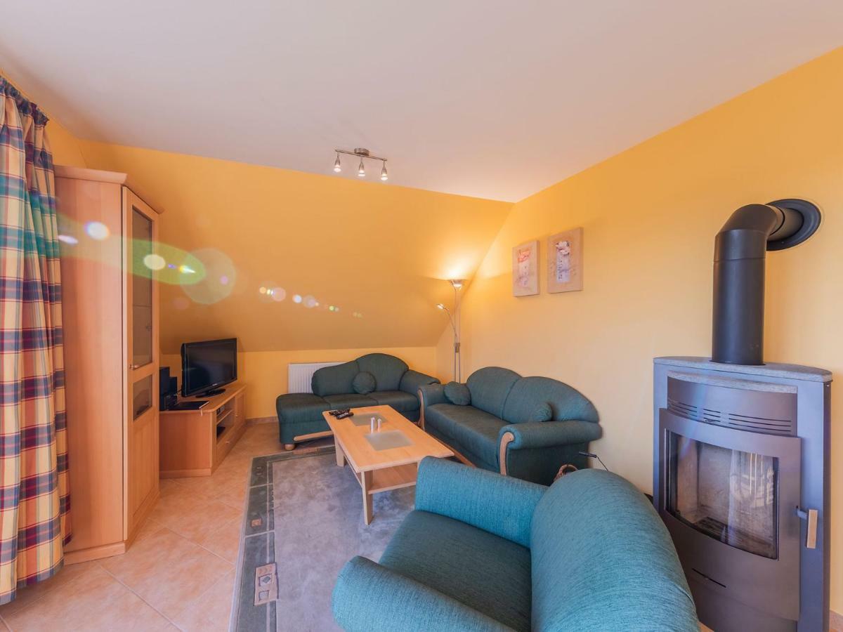 Ferienwohnungen "Am Storchennest" Göhren-Lebbin Chambre photo